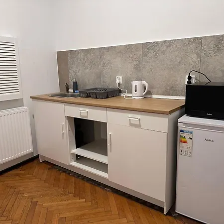 Apollo 56 Albergue Poznań